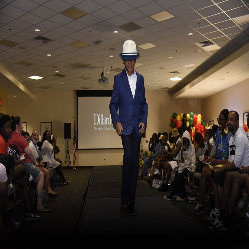 Fashion4